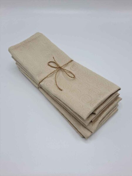 Kangasservetit/tabletit, 4kpl/setti